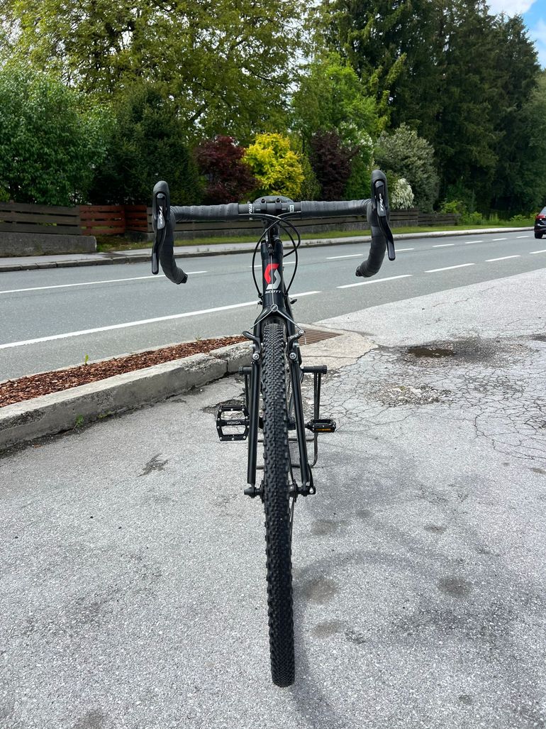 Used Scott Scott Custom Shimano 105 2018 Road & Gravel, Black — image 7 of 9