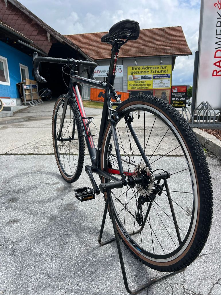 Used Scott Scott Custom Shimano 105 2018 Road & Gravel, Black — image 5 of 9