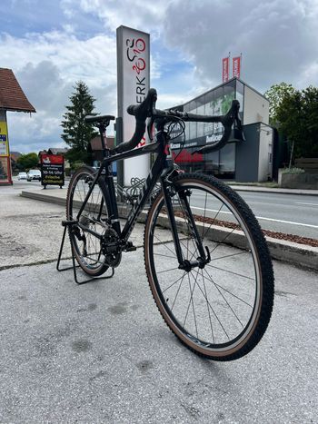 Used Scott Scott Custom Shimano 105 2018 Road & Gravel, Black — image 8 of 9