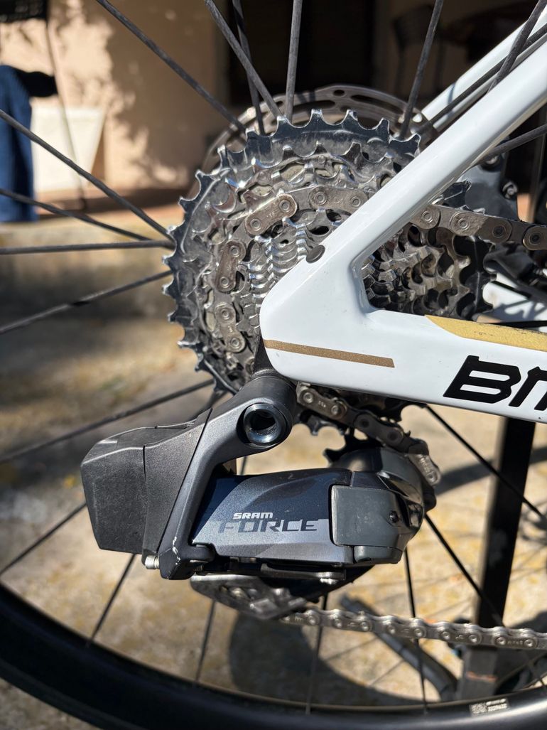 Used BMC Teammachine SLR 01 FOUR 2022 2022 Road & Gravel — image 8 of 8