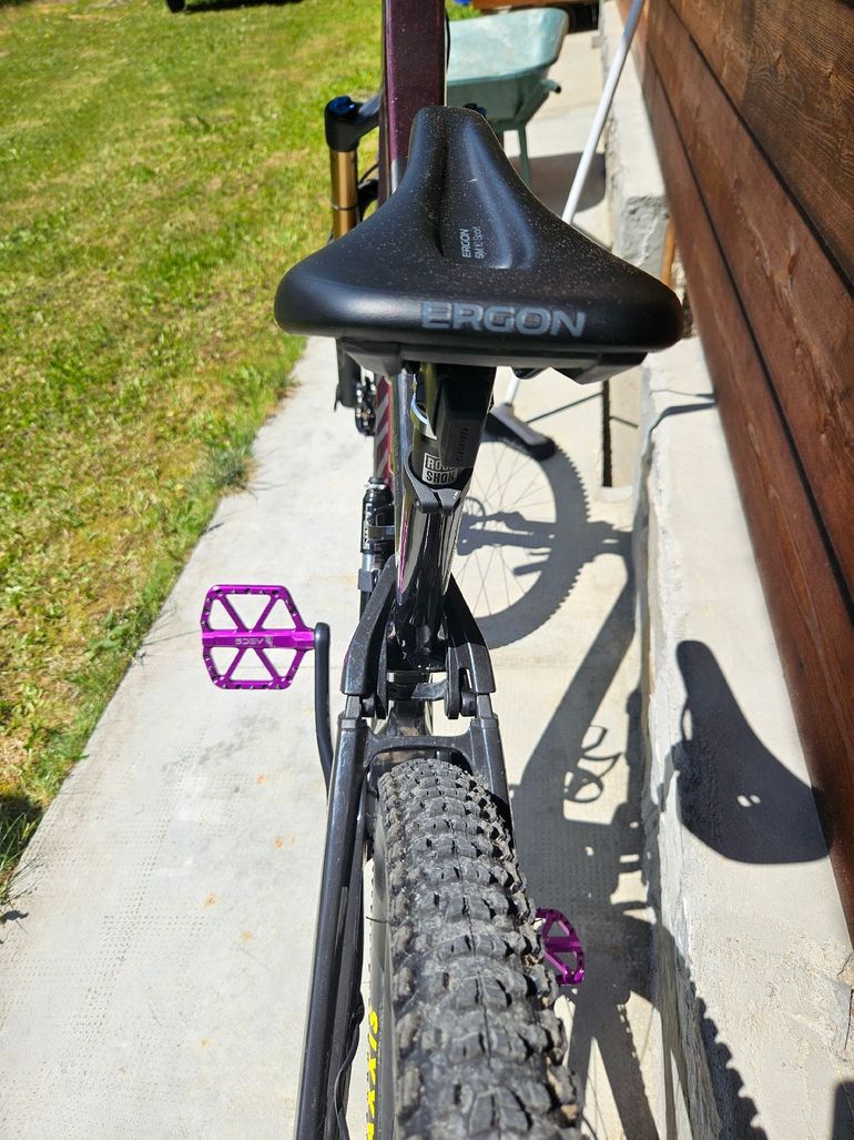 Used Canyon Neuron CF LTD 2024 2024 Mountainbike, Black, 27.5, 29 — image 6 of 9