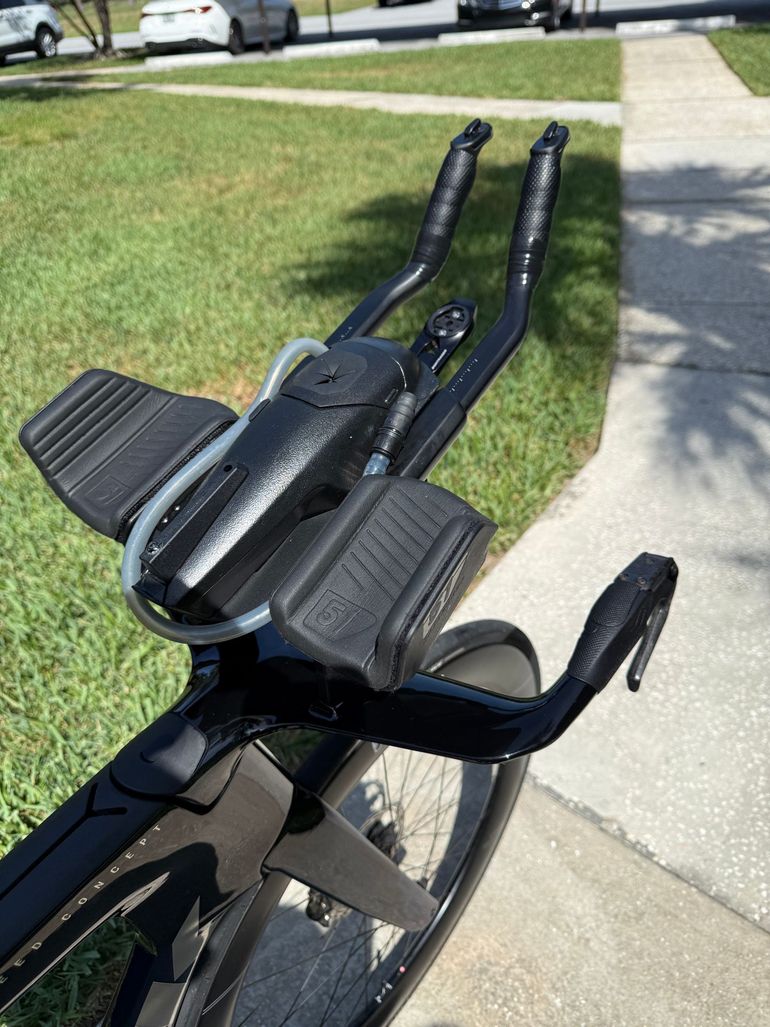 Used Trek Speed Concept SLR 7 AXS 2023 2023 Road & Gravel, Blue — image 14 of 16