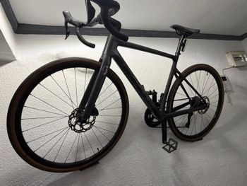 Used Scott Addict 20 2024 2024 Road & Gravel — image 2 of 4