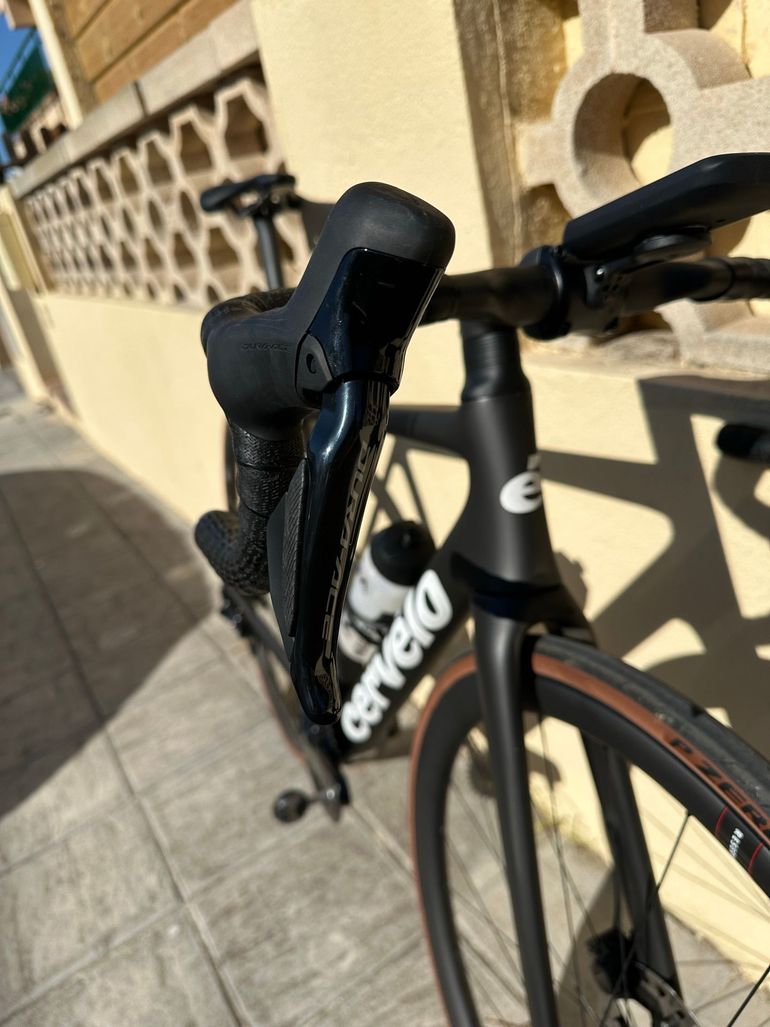 Used Cervélo R5 Dura Ace Di2 2024 2024 Road & Gravel, Black — image 3 of 13