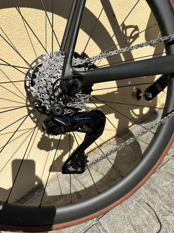 Used Cervélo R5 Dura Ace Di2 2024 2024 Road & Gravel, Black — image 6 of 13