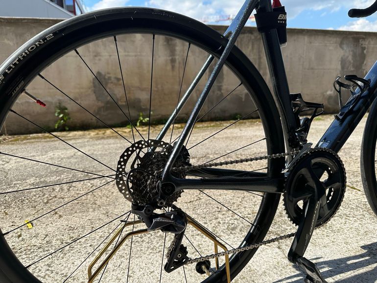 Used Giant TCR Advanced Pro Disc 1 2022 2022 Road & Gravel — image 6 of 11