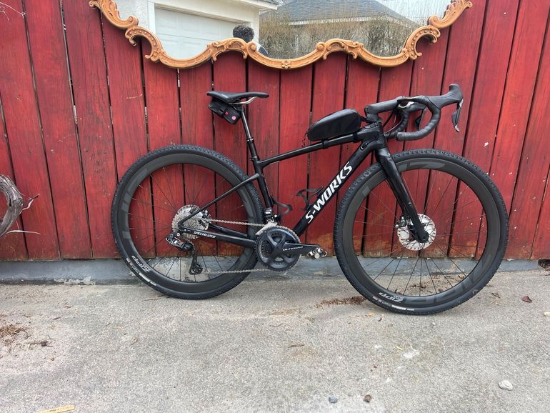 Used Specialized Diverge Expert Carbon 2020 2020 Road & Gravel, Black — image 7 of 9