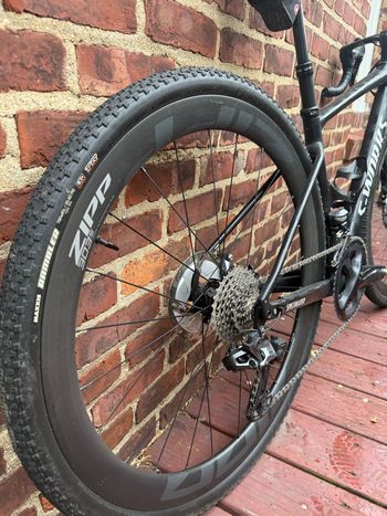 Used Specialized Diverge Expert Carbon 2020 2020 Road & Gravel, Black — image 5 of 9