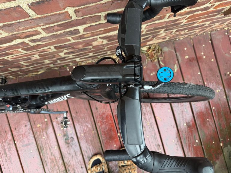 Used Specialized Diverge Expert Carbon 2020 2020 Road & Gravel, Black — image 3 of 9