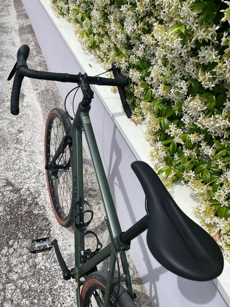 Used TRIBAN Gravel bike Microshift 2023 Road & Gravel, Green — image 5 of 7