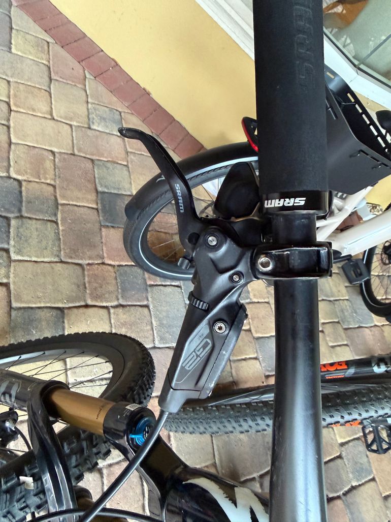 Used Specialized Epic SRAM X01 Eagle AXS 2023 Mountainbike, Black, 29 — image 6 of 6
