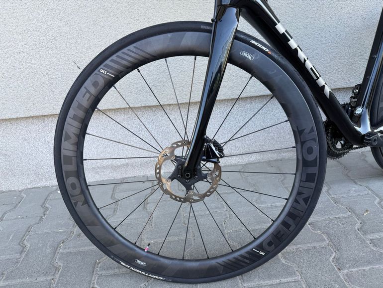 Used Trek Émonda SLR 8 Disc 2018 2018 Road & Gravel, Black — image 19 of 22