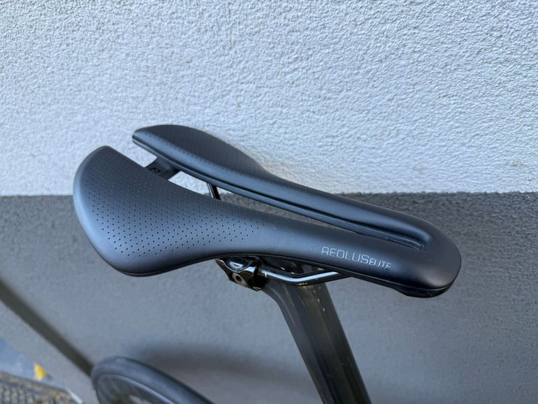 Used Trek Émonda SLR 8 Disc 2018 2018 Road & Gravel, Nero — image 10 of 12
