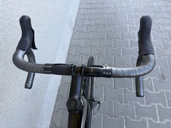Used Trek Émonda SLR 8 Disc 2018 2018 Road & Gravel, Black — image 12 of 22
