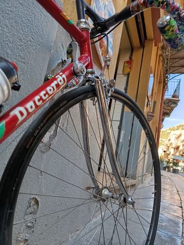 Used Daccordi Custom Campagnolo Record 1990 Road & Gravel, Red — image 2 of 6