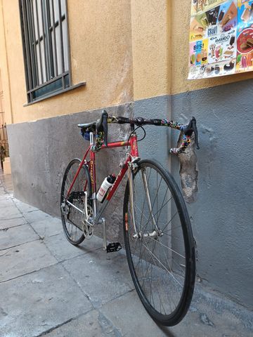Used Daccordi Custom Campagnolo Record 1990 Road & Gravel, Red — image 5 of 6