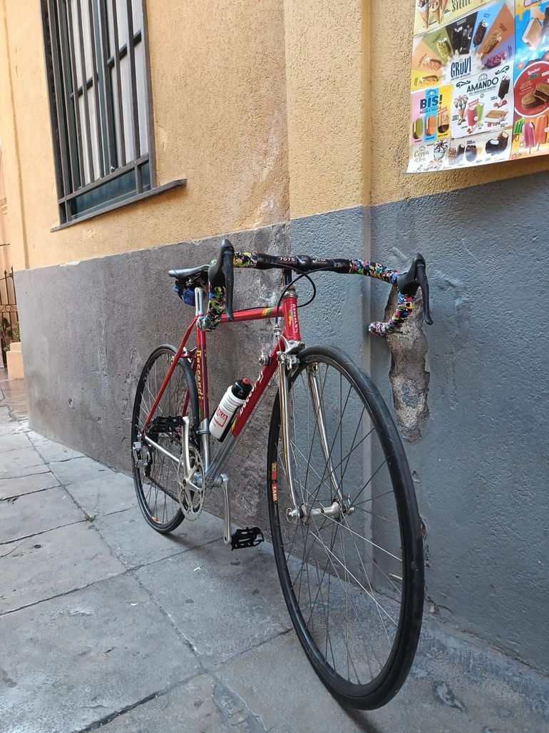 Used Daccordi Daccordi Custom Campagnolo Record 1990 Road & Gravel, Rosso — image 5 of 6