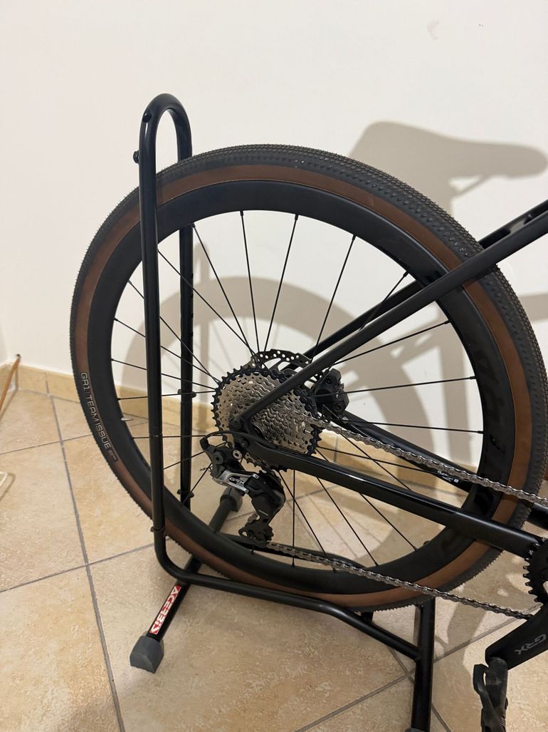 Used Trek FX Sport 6 2024 2024 Urban, Black — image 3 of 13
