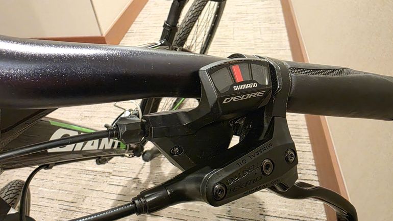 Used Giant Roam 2 Disc 2018 2018 Urban, Black — image 10 of 10