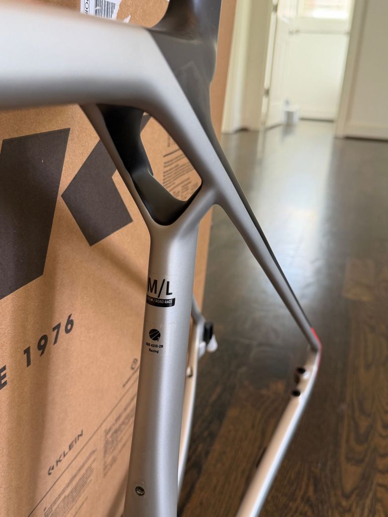 Used Trek Madone SL 7 Gen 8 2025 Frameset 2025 Road & Gravel, Light Gray — image 4 of 7