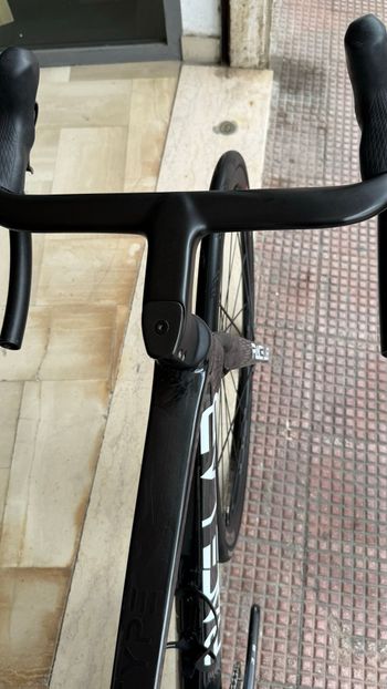 Used Light Carbon Light Carbon Custom Shimano Ultegra 2025 Road & Gravel, Negro — image 9 of 11