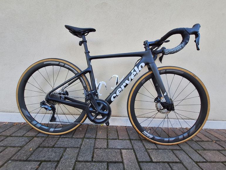 Used Cervélo Caledonia Ultegra Di2 Disc 2021 2021 Road & Gravel, Black — image 1 of 7