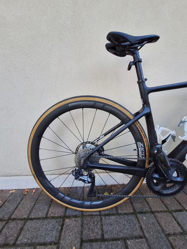 Used Cervélo Caledonia Ultegra Di2 Disc 2021 2021 Road & Gravel, Black — image 3 of 7