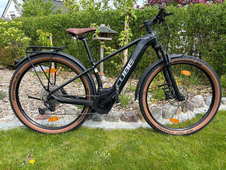 Used CUBE REACTION HYBRID, RACE 625 2023 2023 Mountainbike, Black, 27.5, 29 — image 1 of 8