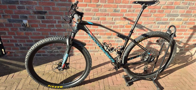 Used Mondraker CHRONO CARBON R 2023 2023 Mountainbike, Black, 29 — image 4 of 12