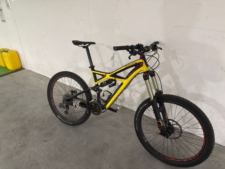 Used Specialized Enduro EVO 2012 2012 Mountainbike — image 4 of 4