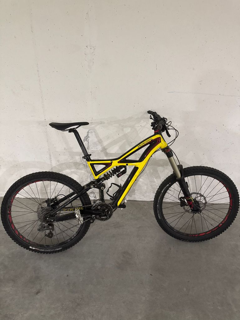 Used Specialized Enduro EVO 2012 2012 Mountainbike — image 2 of 4