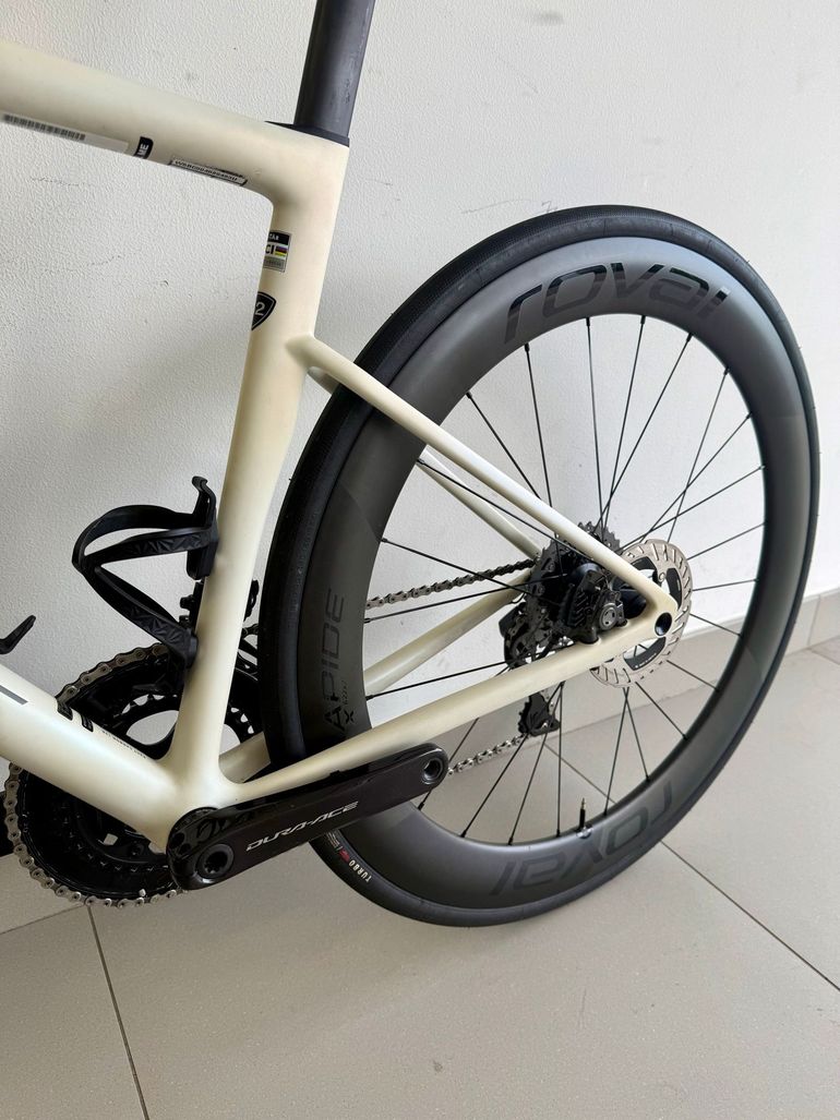 Used Specialized S-Works Tarmac SL8 - Shimano Dura-Ace Di2 2025 2025 Road & Gravel, White — image 19 of 19