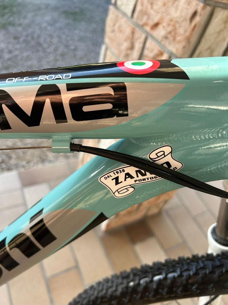 Used Bianchi Kuma 29.2 Acera/Altus 3x9 2016 2016 Mountainbike — image 4 of 11