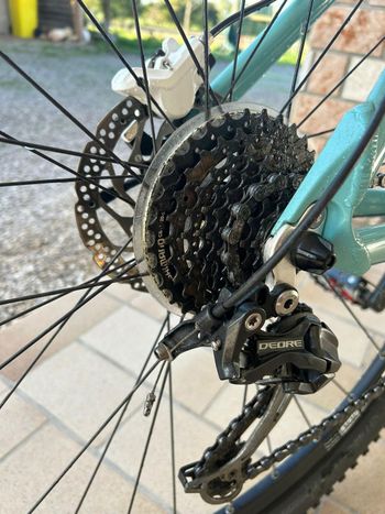 Used Bianchi Kuma 29.2 Acera/Altus 3x9 2016 2016 Mountainbike — image 2 of 11