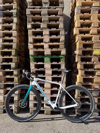 Used Orbea TERRA M31eTEAM 1X 2025 2025 Road & Gravel, Blanco — image 2 of 10