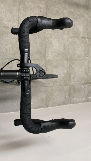 Used Fuji SL 2.1 Full Carbon Shimano Ultegra 11sp Disc - Size XXL 2020 Road & Gravel, Negro — image 3 of 8