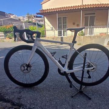 Tweedehands Carrera Custom Shimano Ultegra Di2 2025 Road & Gravel — afbeelding 2 van 8