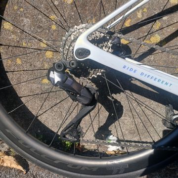 Tweedehands Carrera Custom Shimano Ultegra Di2 2025 Road & Gravel — afbeelding 3 van 8