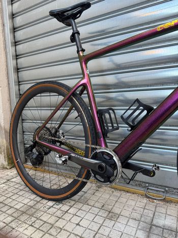 Used Cervélo Áspero-5 Red XPLR eTap AXS 1 2023 2023 Road & Gravel, Red — image 3 of 3