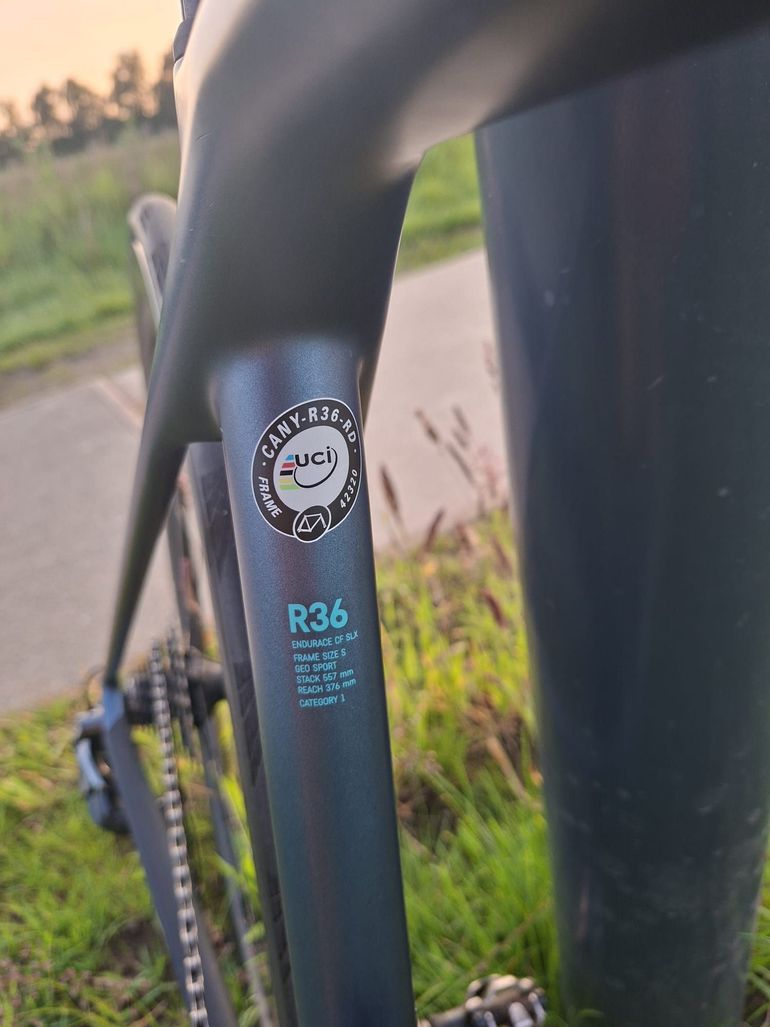 Used Canyon Endurace CF SLX Di2 2020 2020 Road & Gravel — image 11 of 13