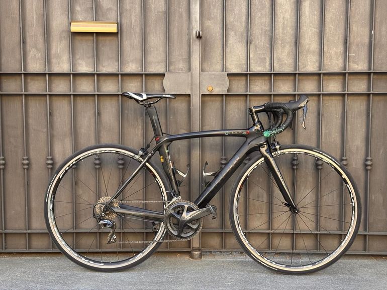 Used Bianchi Oltre XR3 Ultegra 2020 2020 Road & Gravel, Black — image 1 of 9