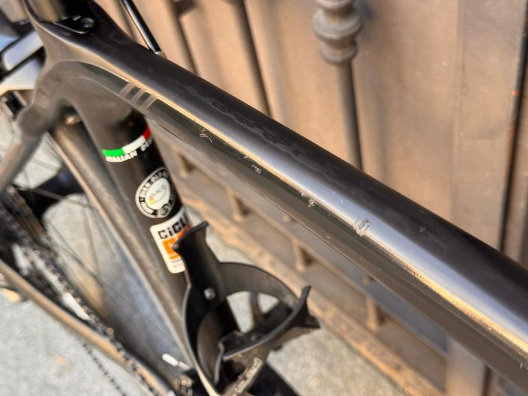 Used Bianchi Oltre XR3 Ultegra 2020 2020 Road & Gravel, Black — image 8 of 9