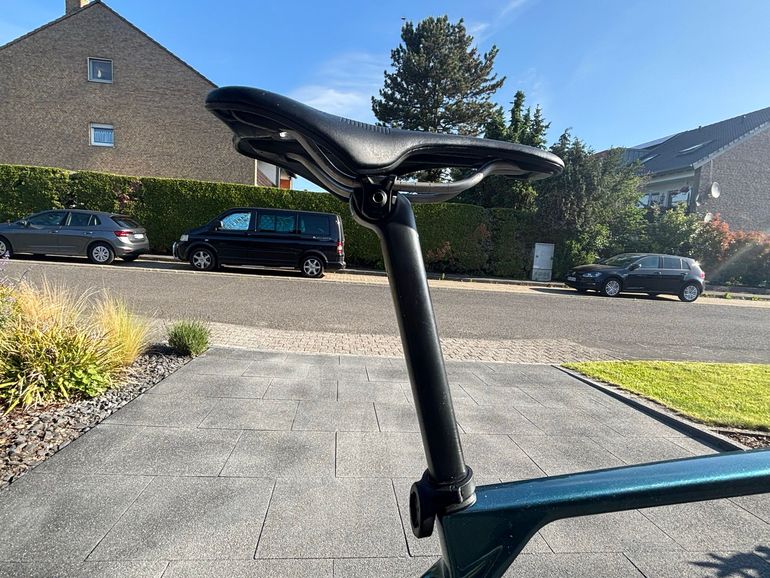 Used Canyon Ultimate CF SLX 8 Force AXS 2024 2024 Road & Gravel, Green — image 13 of 15