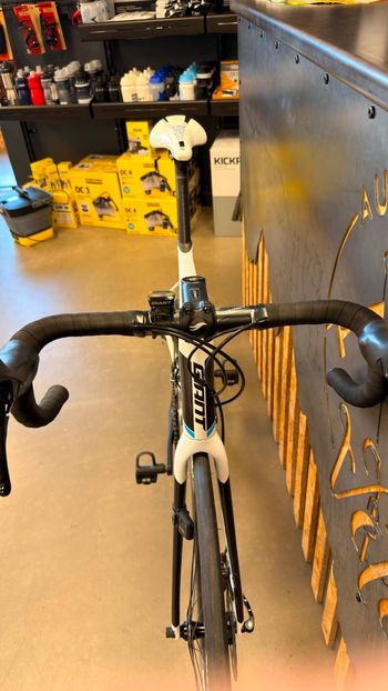 Used Giant Defy Advanced 2 White 2016 2016 Road & Gravel, White — image 2 of 3