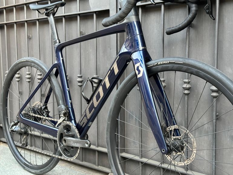 Used Scott Addict eRIDE 20 2022 2022 Road & Gravel, Blue — image 4 of 10