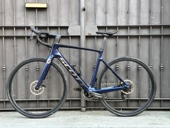 Used Scott Addict eRIDE 20 2022 2022 Road & Gravel, Blue — image 2 of 10