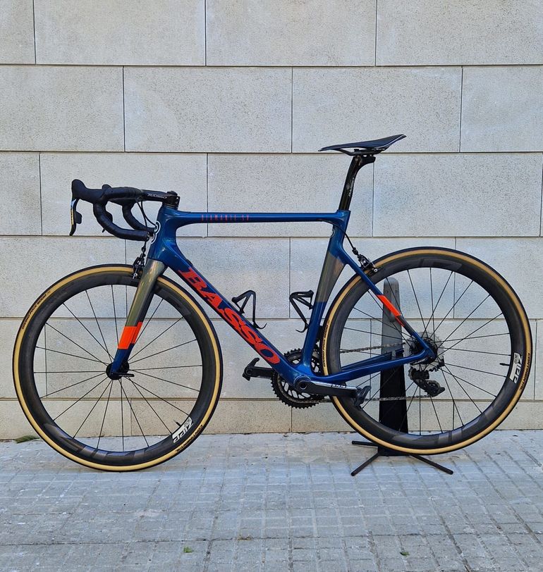 Used Basso Diamante SV Rim 2020 Sram Red ETap Axs 2020 Road & Gravel, Blue — image 3 of 9