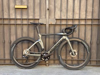 Used Bianchi Oltre Comp Ultegra Di2 2023 2023 Road & Gravel