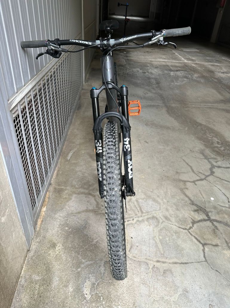 Used Canyon Neuron CF 9 AXS 2024 2024 Mountainbike — image 3 of 6