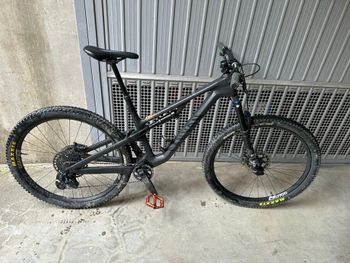 Used Canyon Neuron CF 9 AXS 2024 2024 Mountainbike — image 5 of 6